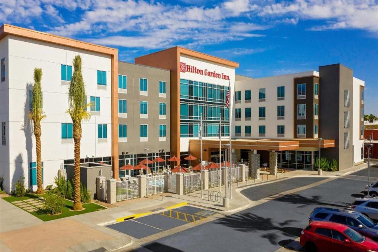 Hilton Garden Inn Chandler Downtown Extérieur photo