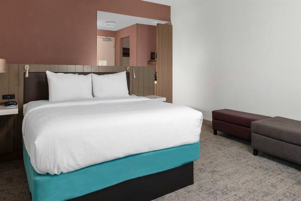 Hilton Garden Inn Chandler Downtown Extérieur photo