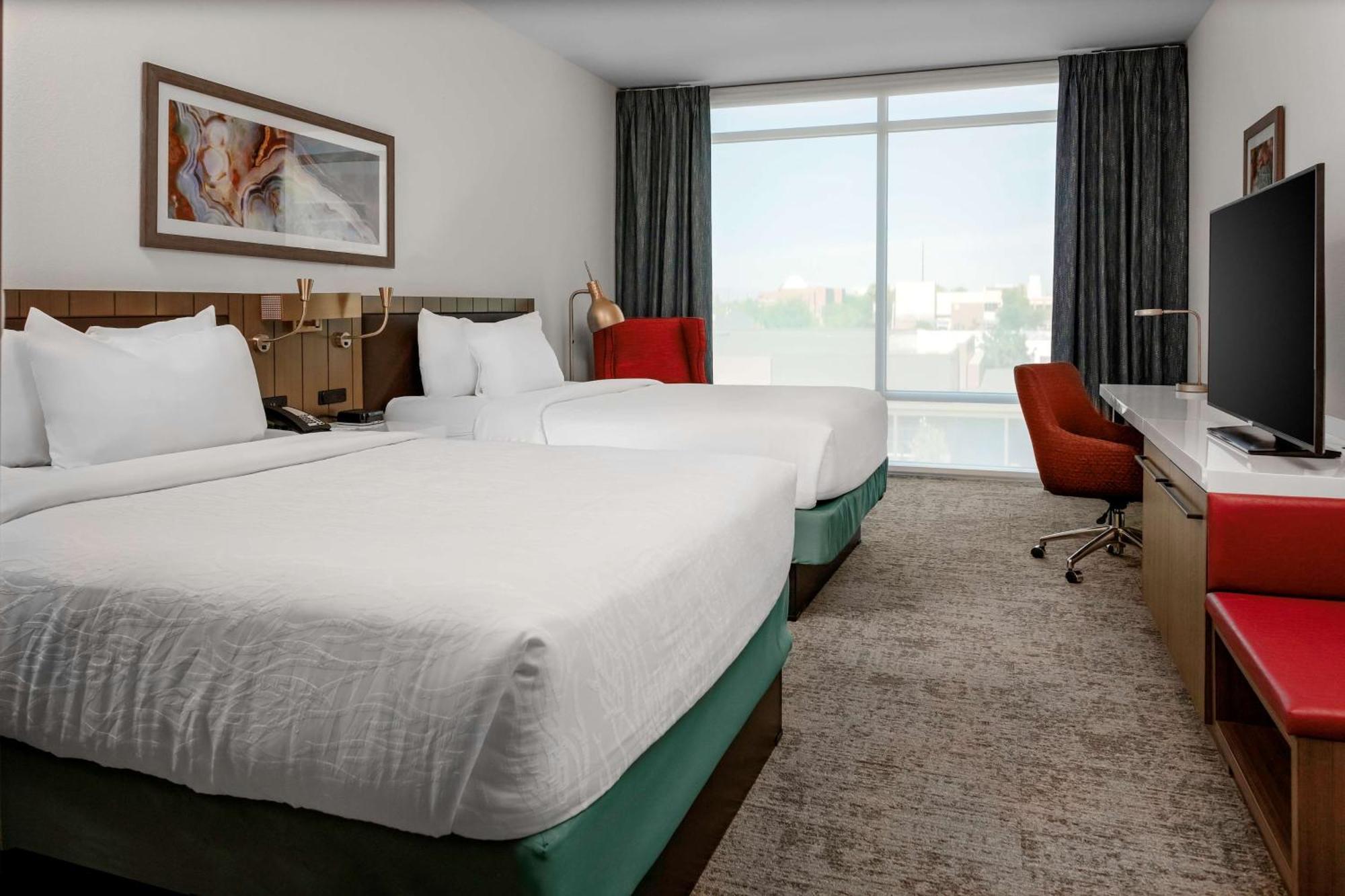Hilton Garden Inn Chandler Downtown Extérieur photo